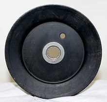 Load image into Gallery viewer, Rotary 5 3/4" x 1" 9587 Deck Pulley: MTD 756-0980