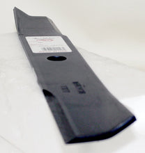 Load image into Gallery viewer, Rotary # 1127 Blade Compatible with John Deere 16