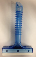 Load image into Gallery viewer, Thundersnow Ice Grip Scraper with Polycarbonate Blade By ISE …