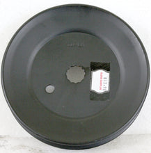 Load image into Gallery viewer, Rotary 5 9/16" 12884 Splined Spindle/Deck Pulley Cub Cadet 756-1188