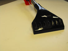Load image into Gallery viewer, Thundersnow Robust Snowbrush By ISE