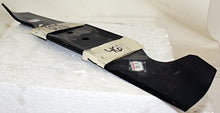 Load image into Gallery viewer, Rotary 46&quot; 6003 6019 Lawnmower Blade Set MTD: 742-0486 742-0487A
