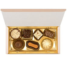 Load image into Gallery viewer, Lindt Creation Dessert Ballotin Assortment 200g - Pack of 2

