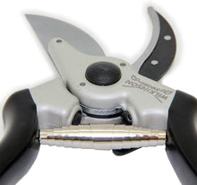 Load image into Gallery viewer, Wilkinson Sword Razorcut Pro Angled Bypass Pruner
