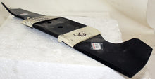 Load image into Gallery viewer, Rotary 46&quot; 6003 6019 Lawnmower Blade Set MTD: 742-0486 742-0487A
