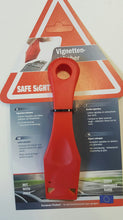 Load image into Gallery viewer, Daytona Shine® Car Windshield sticker tool from ISE®
