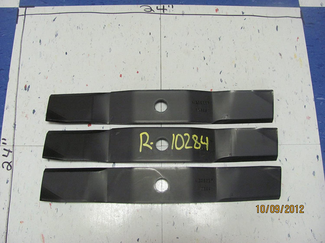 John Deere Rotary 10284-lot of 3-USA Blades, M136194 Lawnmower Parts