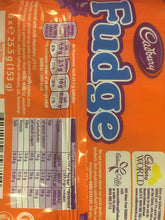 Load image into Gallery viewer, Cadbury Fudge British Chocolate Bar 6 Pack (156g)
